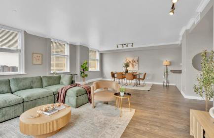 HEB203 Spacious & Stylish 2B Condo Downtown Fort Worth, Free Parking, Walk to Convention Center - Foto 1