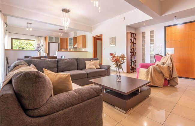 Phaedrus Living Moschato City Flat - Foto 11