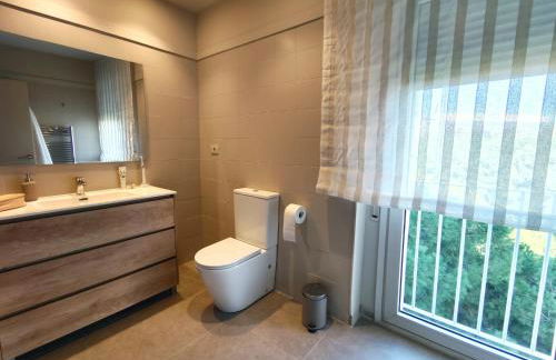 Exclusive Beach District Flat - Newly Renovated - Vila Olímpica - Sleeps 6 - Foto 14