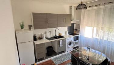 UNIQUE Appartement Zen et Détente DANS villa avec piscine TRÈS BIEN PLACÉ - Photo 4