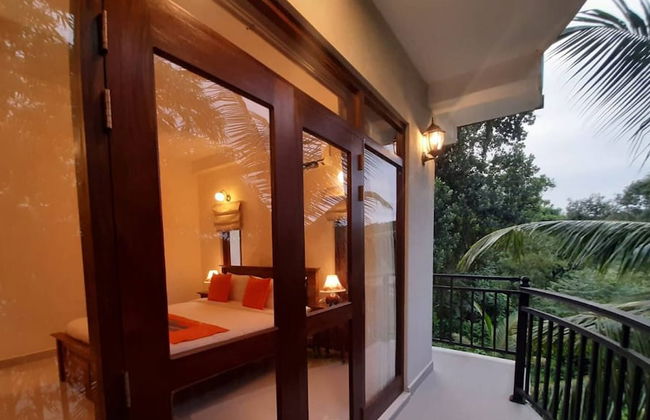 MYH - Lake Front Pvt Villa - Photo 31