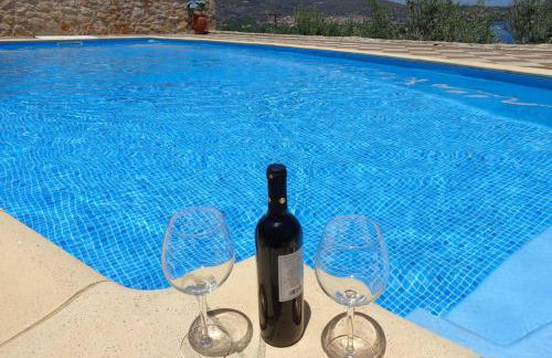 Luxury Villa with Pool overlooking a Majestic View - Foto 27