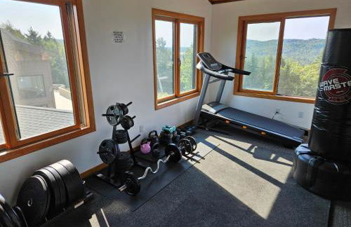 Bear Mountain Lodge. 560 Acre Wooded Estate. - Foto 46