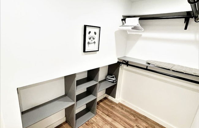 Boardwalk- Large Modern Unit With King bed Fast Wifi Free Coffee and Easy Parking - Foto 10