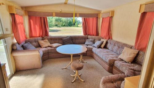 Holenderki na Zielonych Wzgórzach, Łowyń - Foto 3