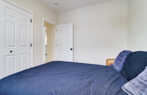 Modern Updates and Great Location! Detroit Duplex - Foto 18