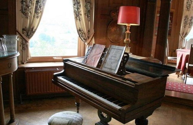 Castle in Spa With Lake View & Heated Pool - Foto 27