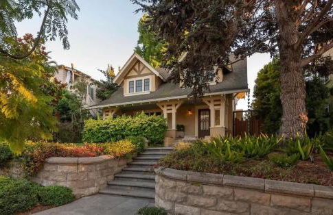 Gorgeous Eccentric Family Home with Cowboy Pool - Foto 63