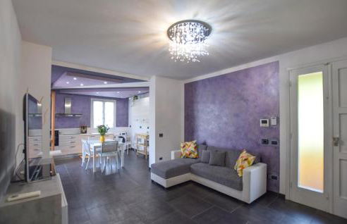 Cozy Apartment In Santa Maria A Monte - Foto 4