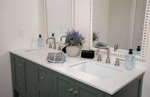 Rancho Vino- two master bedrooms - Photo 18