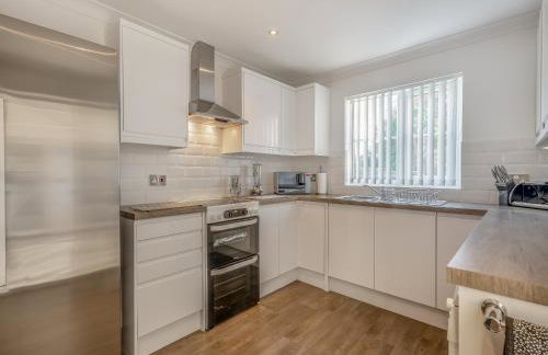 The Beeches - Photo 9