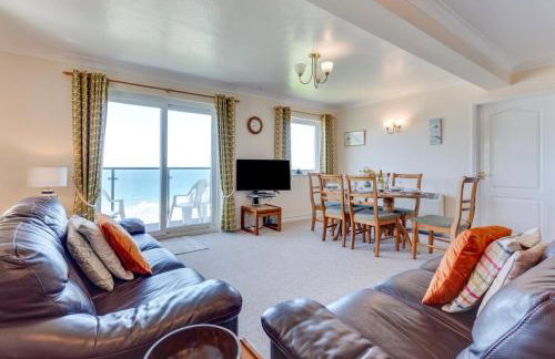 3 Bed in Putsborough oc-flat11 - Photo 2