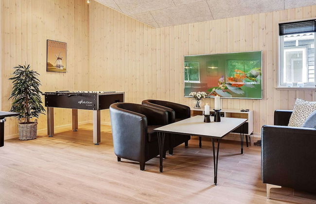 Chic Holiday Home in Hovedstaden near Sea - Foto 11