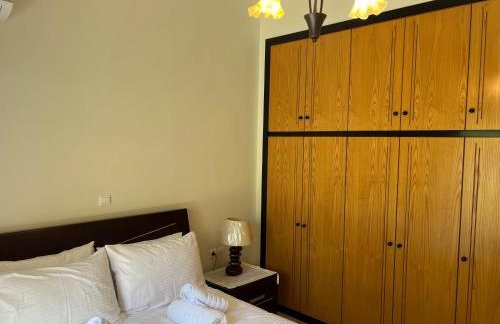 Cozy Kolonaki Retreat - Photo 16