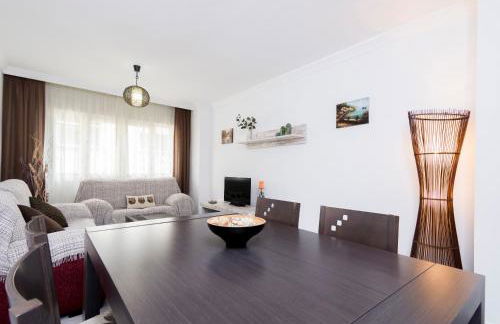 Apartamento Alaska 800 m de la Playa Parking Privado - Photo 3