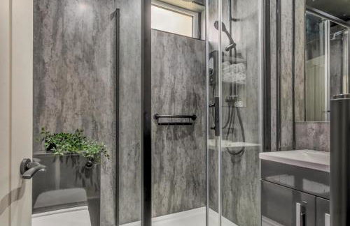 2 Bed in Wootton Bridge oc-c34386 - Photo 12