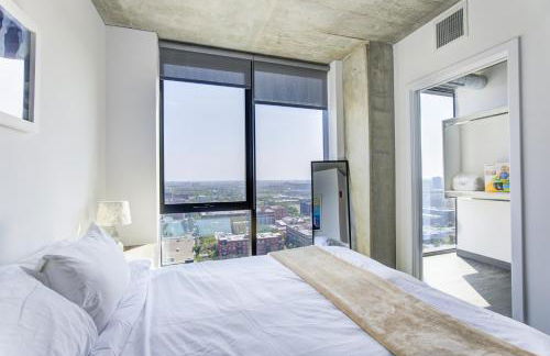 2BR Designer Loft Modern Luxe in City Center - Foto 29