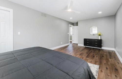 Modern Renovated 3-Bed Near Ann Arbor & Ypsilanti - Foto 31