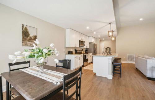 A pet friendly cozy condo in Traverse City - Photo 13