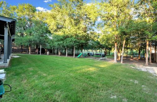 Hot Tub - River Nearby - Quiet Street - Foto 22