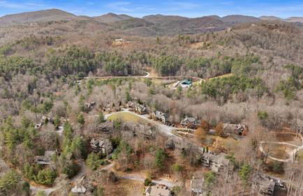 Lodge with Grill, Fireplace and Club Access - Foto 37