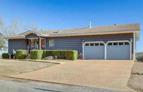 Scenic Overlook - Luxe Greers Ferry Hideaway! - Foto 33