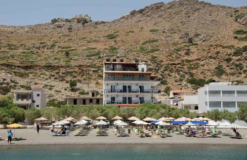 Edelweiss Rent Rooms-Rent a Car - Foto 1