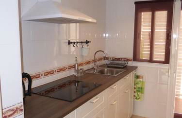 Ático fresco y luminoso con aparcamiento privado - Foto 38