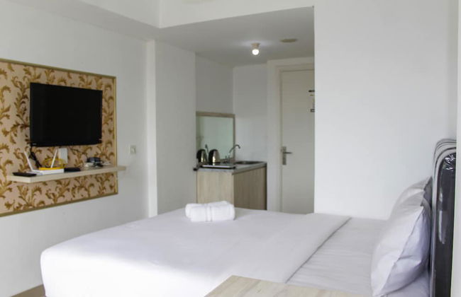 Minimalist Studio Apartment at Poris 88 with City View - Photo 10