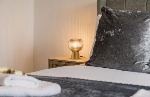 Beautifully done 5 bed barn conversion in Heswall - Sleeps up to 10 - Foto 10