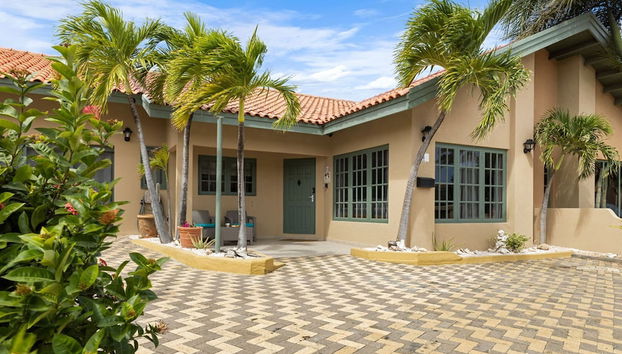 Cozy 3BR Town Home in Gated Community Palm Beach - Foto 5, Habitación