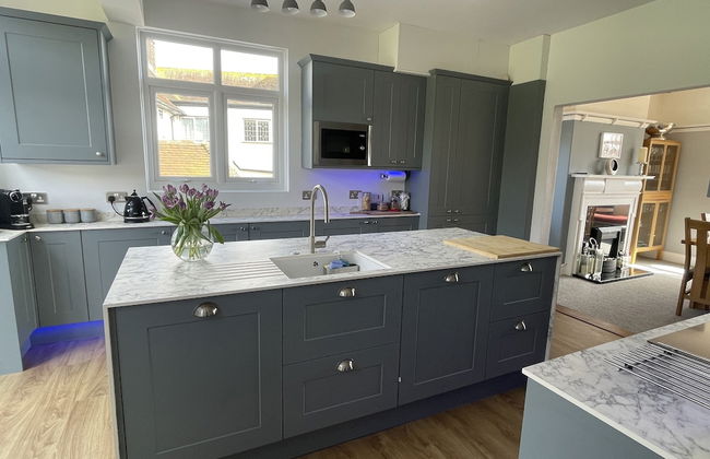 Winterstoke View, Family and dog Friendly Beach Retreat - Photo 15