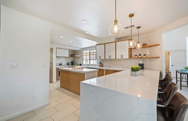 Larrea by Avantstay Luxurious Oasis w/ Pool & Hot Tub! - Foto 29