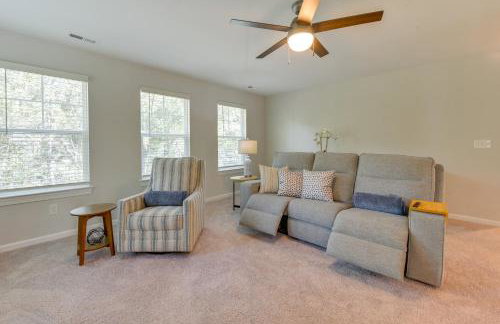 Townhome with Pool! 7 Mi to Ocean Isle Beach - Foto 29