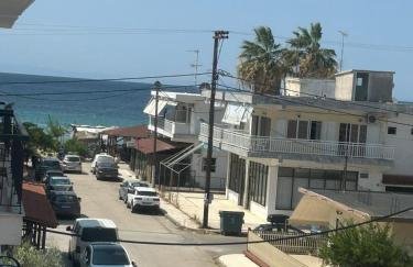 Epsilon Apartment - Photo 5