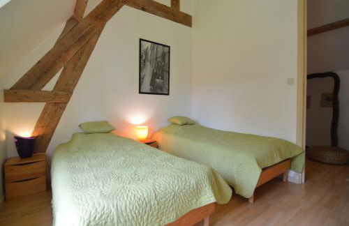 Cottage in Wierre-Effroy near Forest - Foto 11