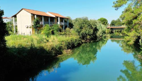 Petros Studios - Foto 2, Garden