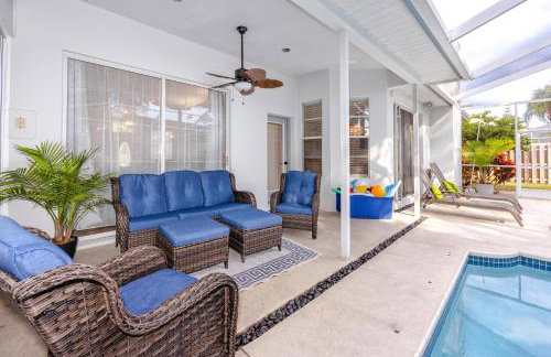 Palm Harbor Paradise - Spacious Home In Quiet Neighborhood with Heated Pool, Billiard Room, Hot Tub - Foto 3