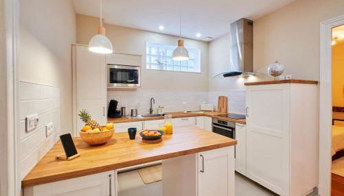 La Porte Enchantée - Photo 5, stove, dishwasher, toaster