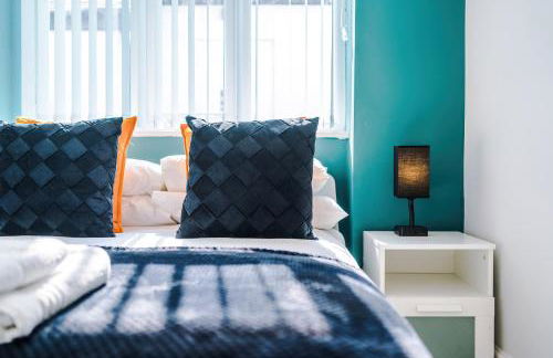 "Eastville Court Rhyl" by Greenstay Serviced Accommodation - A Cosy 2 Bedroom Bungalow with Parking, Dog Friendly, Close To Beaches, Shops & Restaurants - Ideal for Families, Friends, Couples & Business Travellers - Photo 9