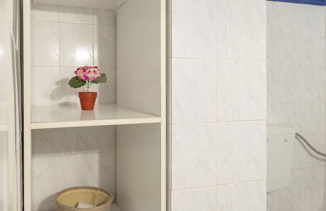 Parikia's Cute Pebble - Photo 23