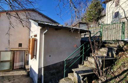 Casetta immersa nella natura - Foto 1