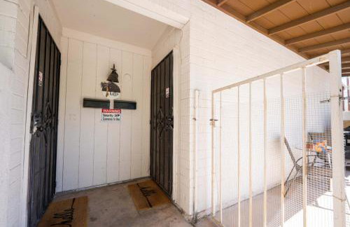 Spring Dream 2BR Apt with Parking in the Heart of DT - Foto 26