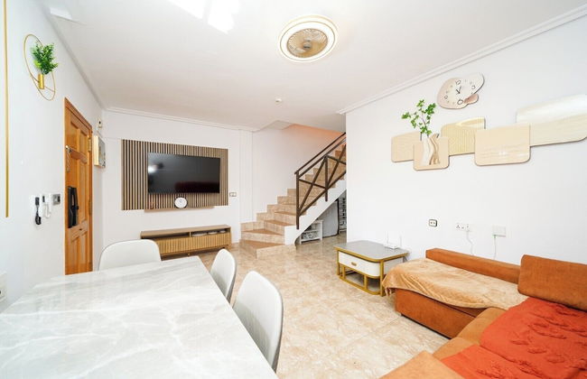 Los Alcazares 4 Bed Villa Pet Friendly 2 Baths - Foto 1