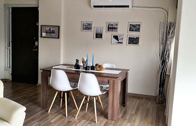 The Bridge-House Apartment - Photo 8