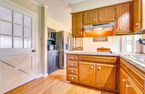 Decatur Vacation Rental with Patio! - Foto 8