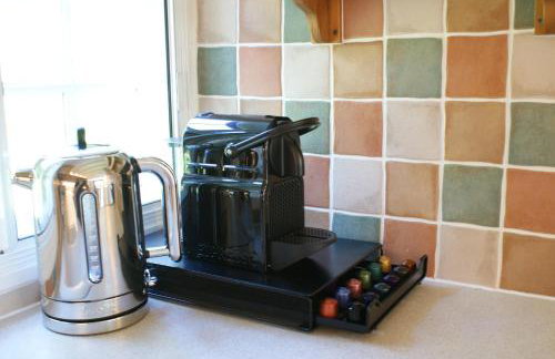 Honeysuckle Cottage- East Meon - Foto 12