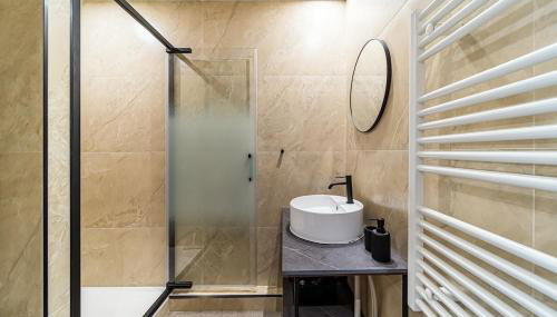 Balcon et Design urbain - Lyon et Metro - Foto 2