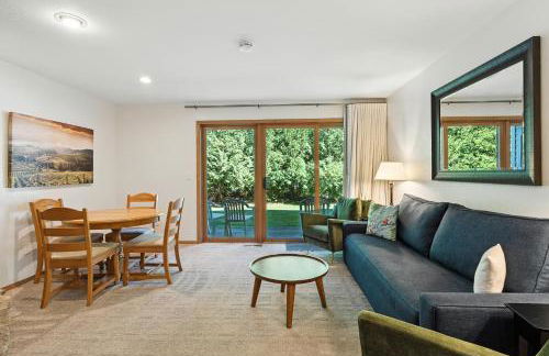 Relaxing Busy Bee C-7 by Simple Life Rentals - Foto 48