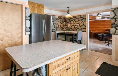 Fife Lake Lodge 2BR with Kitchen & Lake Views - Foto 19